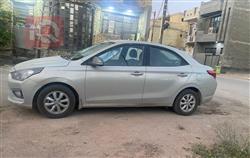 هيونداي رينا